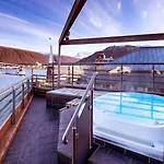Hotel Aurora 4*
