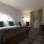 Szálloda Aurora 4*