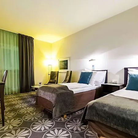 Aurora Hotel