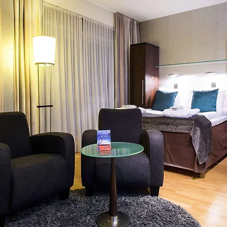 Aurora Hotel 4*