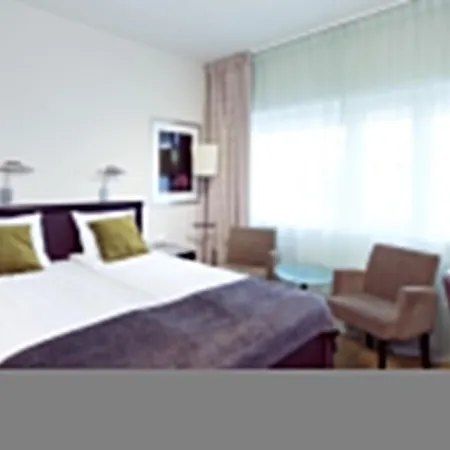 Aurora 4*