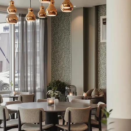 Hotel Aurora 4*