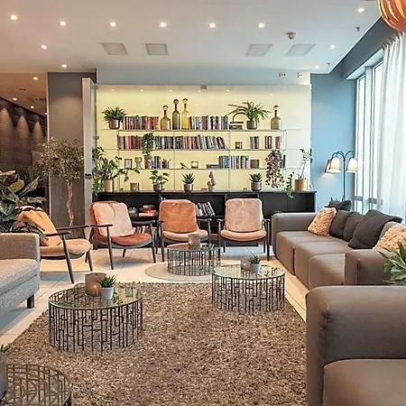 Hotel Aurora