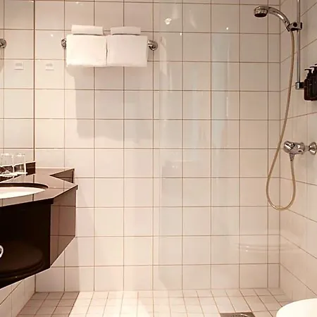 Aurora Hotel 4*