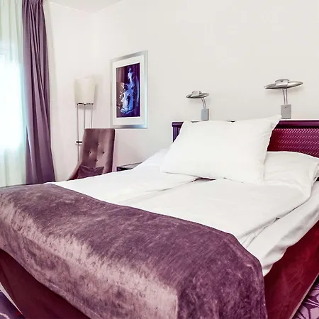 Hotel Aurora 4*