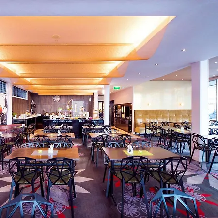 Hotel Aurora 4*
