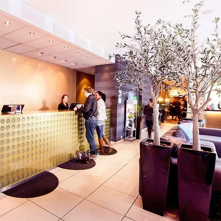 Aurora Hotel 4*