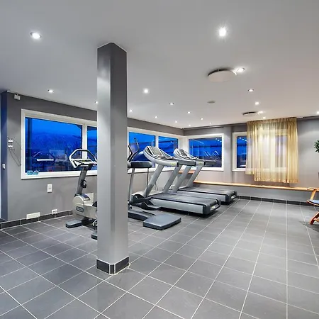 Aurora Hotel 4*