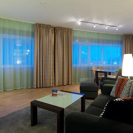 Aurora 4*
