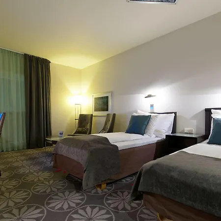 Hotel Aurora 4*